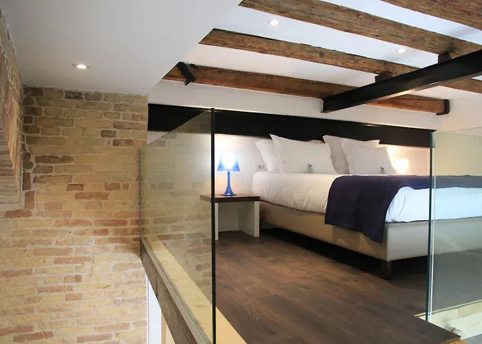 阿祖尔宫豪华客房旅馆 4* 斯普利特