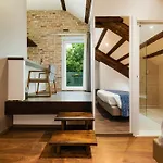 Πανσιόν Azur Palace Luxury 4*