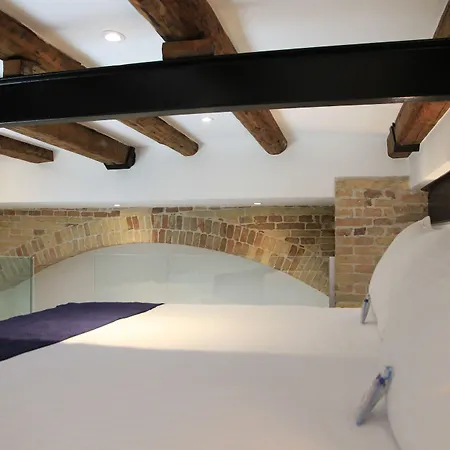 게스트하우스 아주르 팰리스 럭셔리 룸스 스플리트