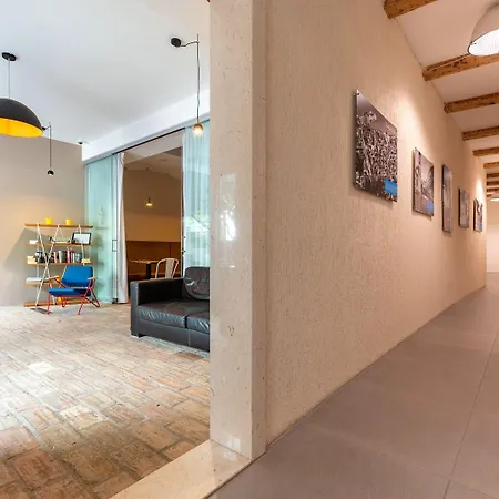 아주르 팰리스 럭셔리 룸스 게스트하우스 스플리트