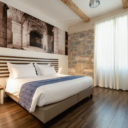 Гостьовий будинок Azur Palace Luxury