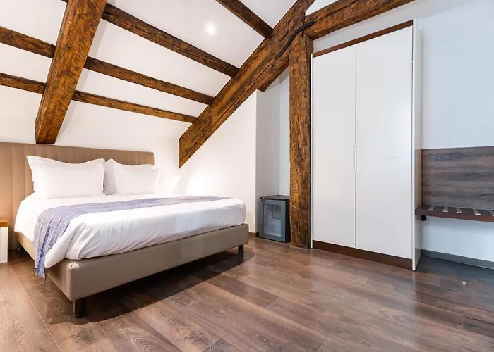 아주르 팰리스 럭셔리 룸스 스플리트