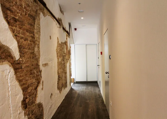 아주르 팰리스 럭셔리 룸스 4*