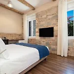 Azur Luxury