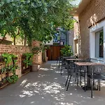 Guest house Azur Luxury 4*