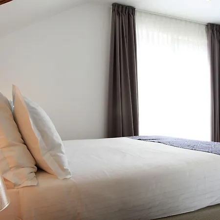Azur Palace Luxury Πανσιόν