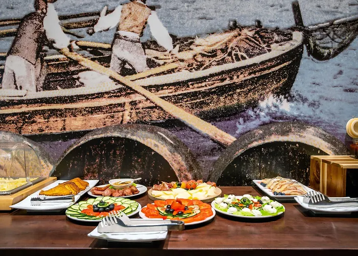 Casa de hóspedes Azur Palace Luxury 4*